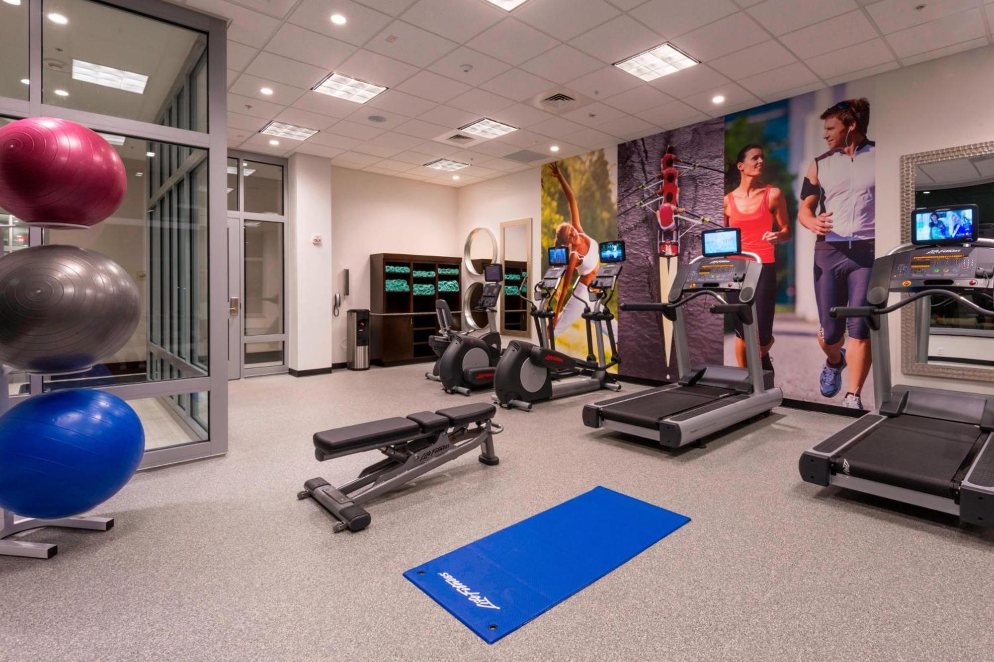 Residence Inn By Marriott Boston Needham Buitenkant foto
