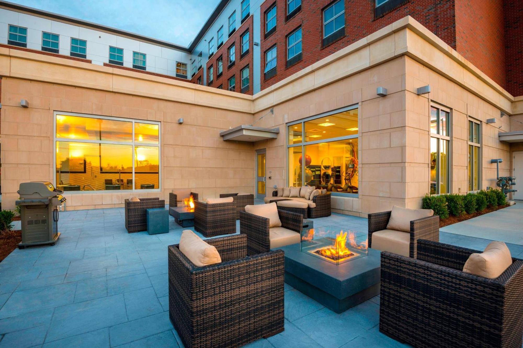 Residence Inn By Marriott Boston Needham Buitenkant foto